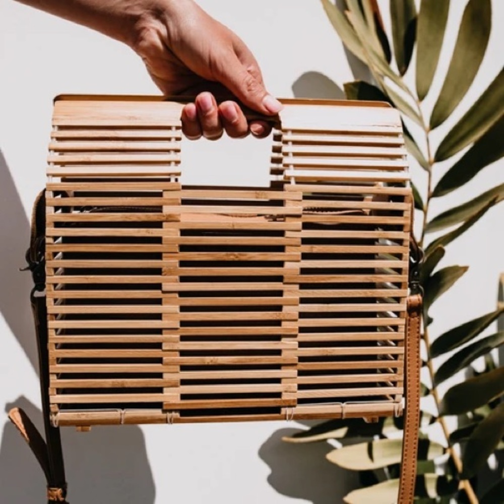 NWT Bamboo Beauty Crossbody Bag